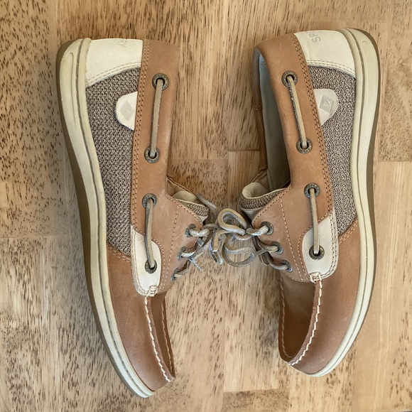 Bundle of four pair Sperry Topsiders - Picture 6 of 15